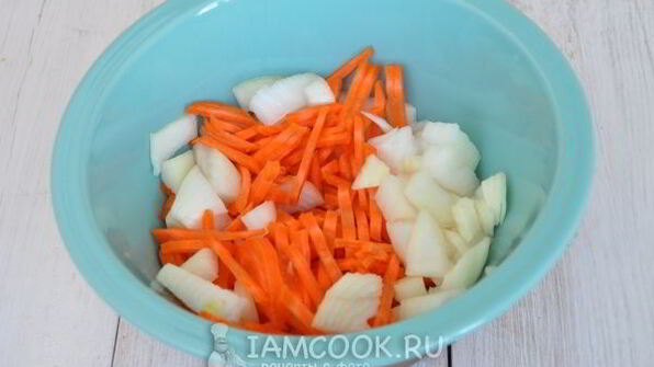 гречка с курицей в горшочках