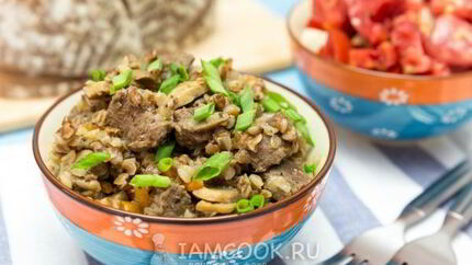Гречка с мясом и грибами