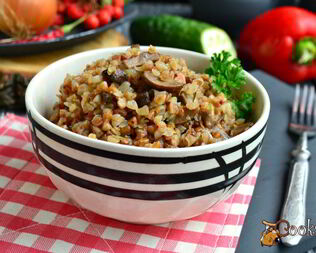 Гречка с шампиньонами в микроволновке