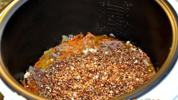 гречка с тушенкой