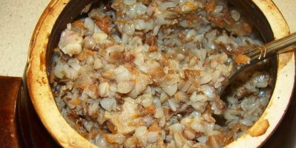 Рецепт гречневой каши со свининой в горшочке