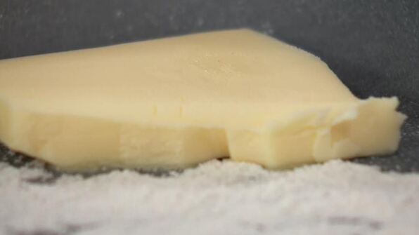 каша из киноа с ежевично-творожным кремом