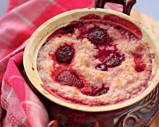 Сборная каша в горшочке