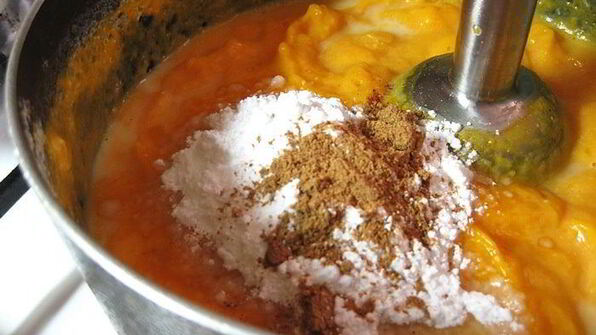 тыквенная каша с изюмом и корицей