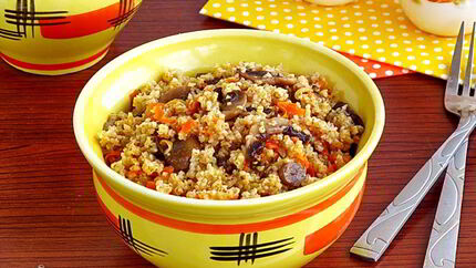 Ячневая каша с грибами в пароварке