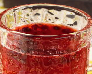 Клюквенно-малиновый чай