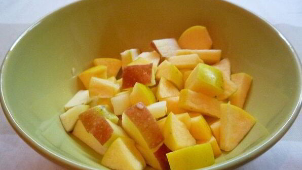 яблочный чай с апельсином и корицей