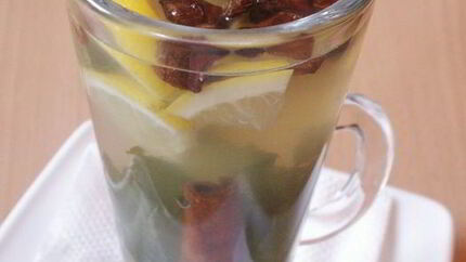 Горячий коктейль Тодди можжевеловый