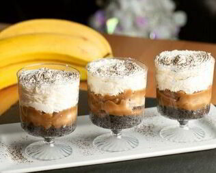 Банановый трайфл с черным кофе