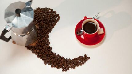 Кофе в гейзерной кофеварке