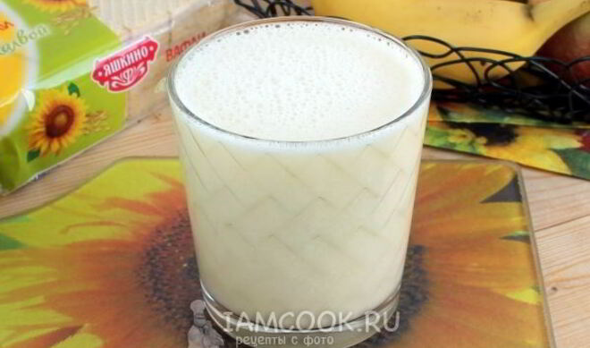 Коктейль из фруктов с сывороткой