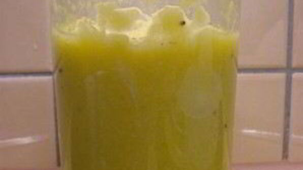 коктейль сюрприз с медом и киви