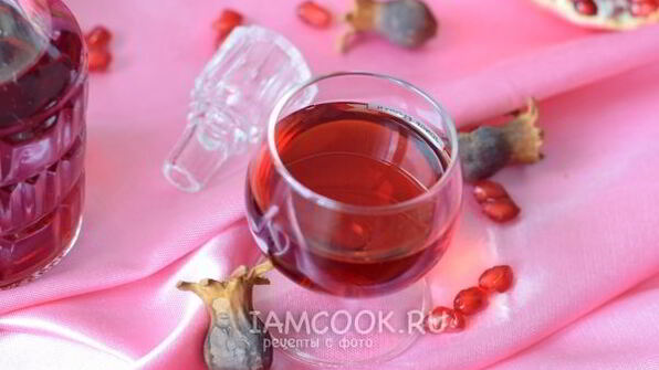 гранатовый ликер