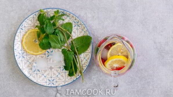 малиновый лимонад