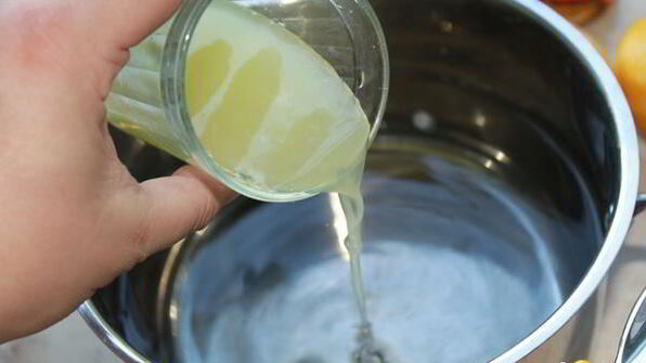 лимонно-имбирный прохлаждающий напиток