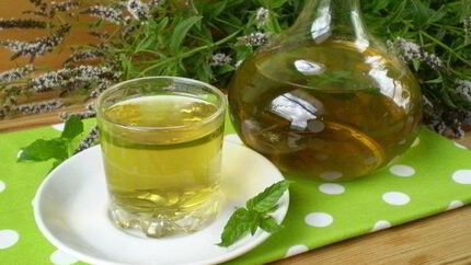 Освежающий напиток из мяты