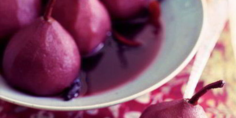 Рецепт пряных груш в сиропе из красного вина