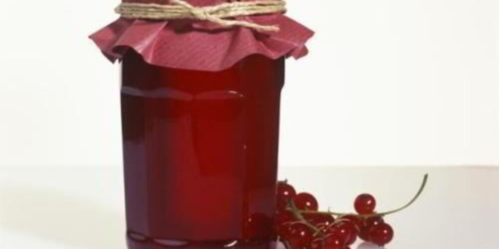 Рецепт сиропа из смородины на зиму