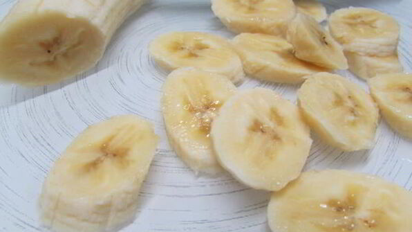 апельсиново-банановый смузи с миндалем