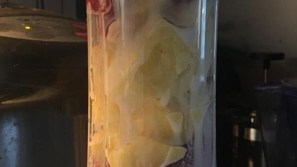 клубнично-ананасовый смузи