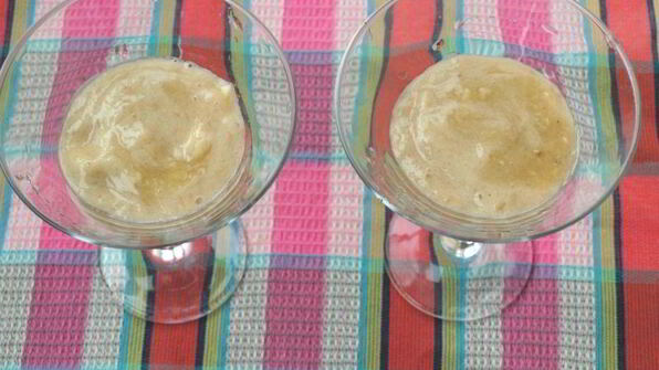 праздничный фруктовый смузи