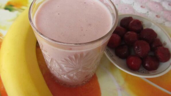 смузи бананово-вишневый