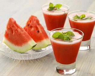 Смузи из арбуза и мяты