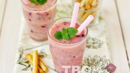 Смузи из черной смородины