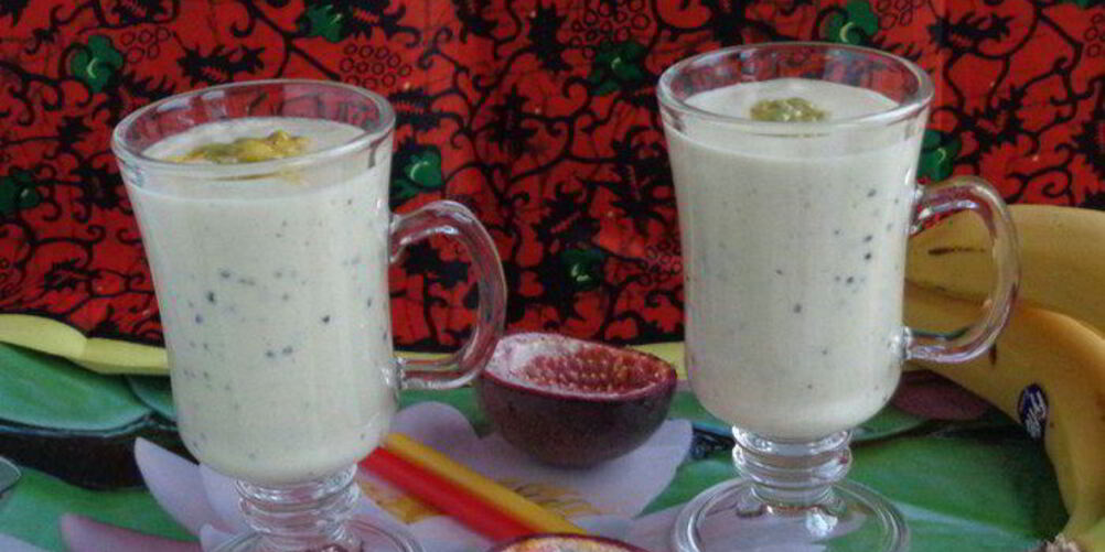 Рецепт смузей маракуйя-банан-кокос