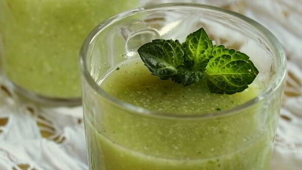 смузи с авокадо и яблоками