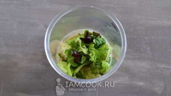 смузи с сельдереем и семенами льна