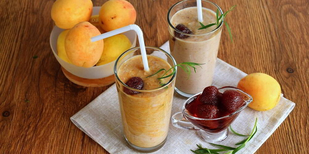 Рецепт смузей с тархуном и клубникой