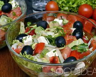 Греческий салат с пекинской капустой