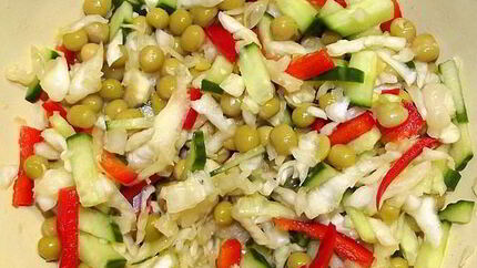 Капуста с горошком