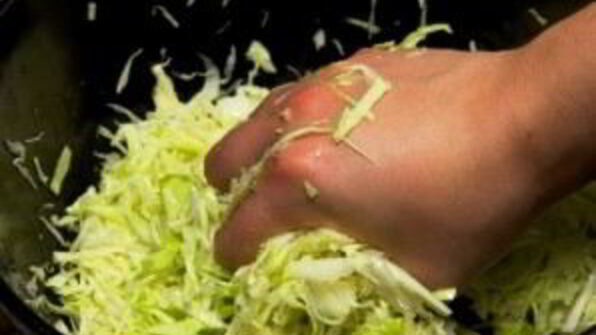 капуста с горошком