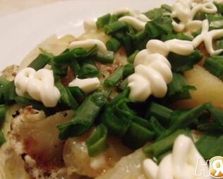 Горячий картофельный салат