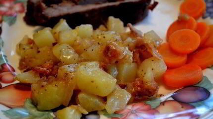 Горячий немецкий картофельный салат