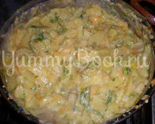 Картофель в майонезе с ананасами и салатик Свекла с сыром