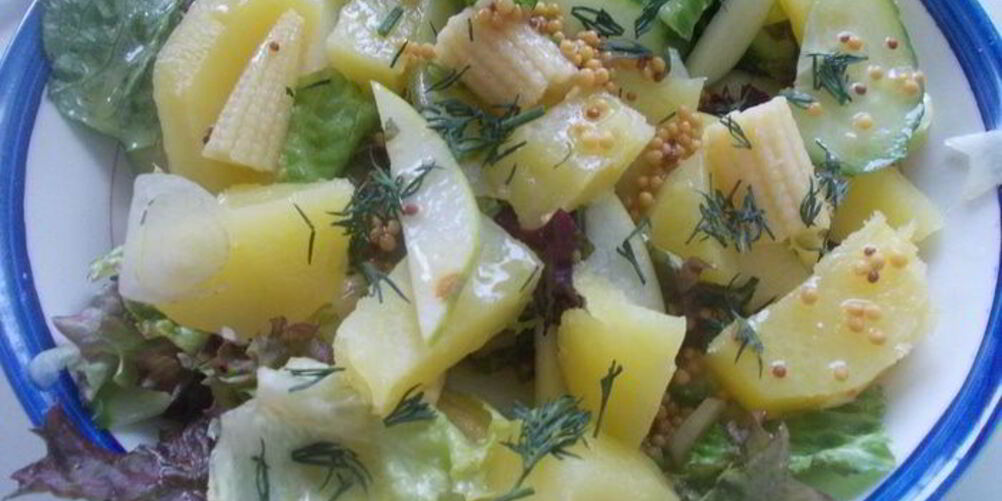 Рецепт картофельного салата с кукурузой