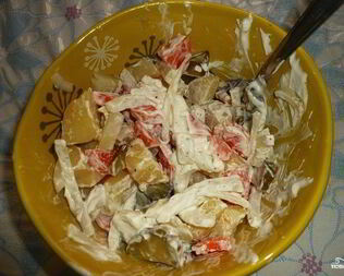 Салат картофельный с огурцами