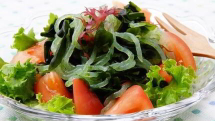 Салат с картофелем и морской капустой