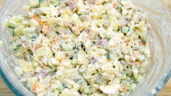 салат новогодний оливье