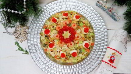 Современный оливье с авокадо