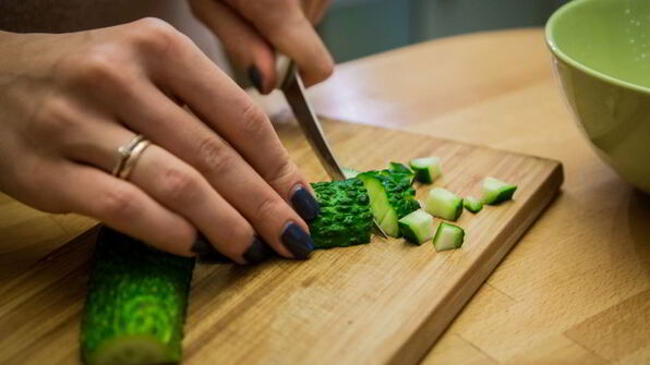 сыроедный оливье