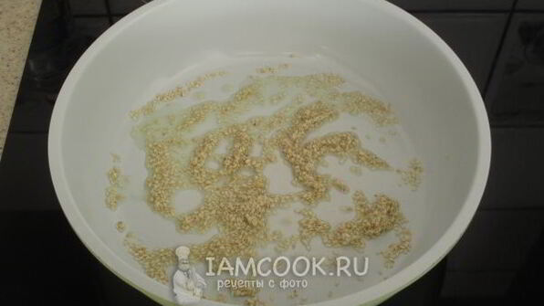 салат из морской капусты с огурцом