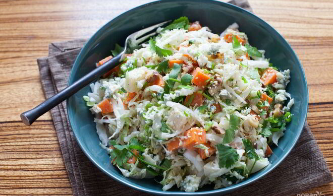 Салат из пекинской капусты с сыром