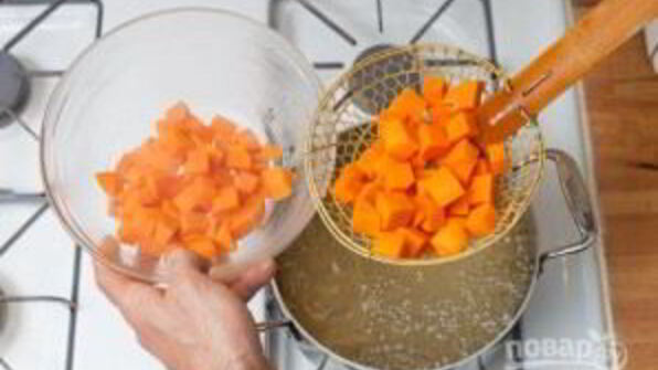 салат из пекинской капусты с сыром