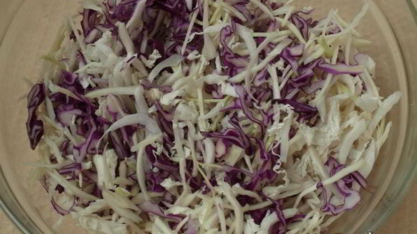 салат капустное трио
