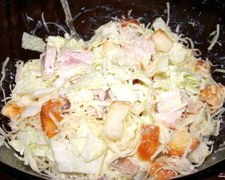 Салат Малибу с копченой курицей