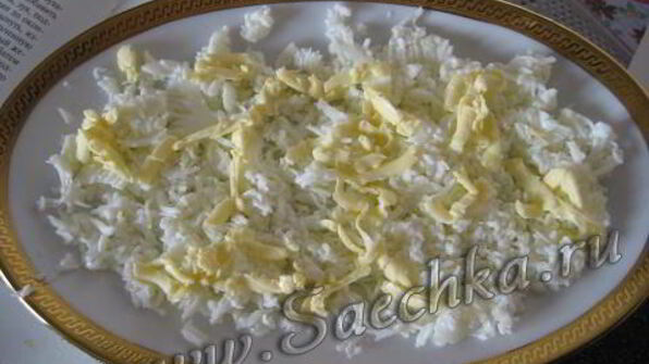 салат мимоза с горбушей